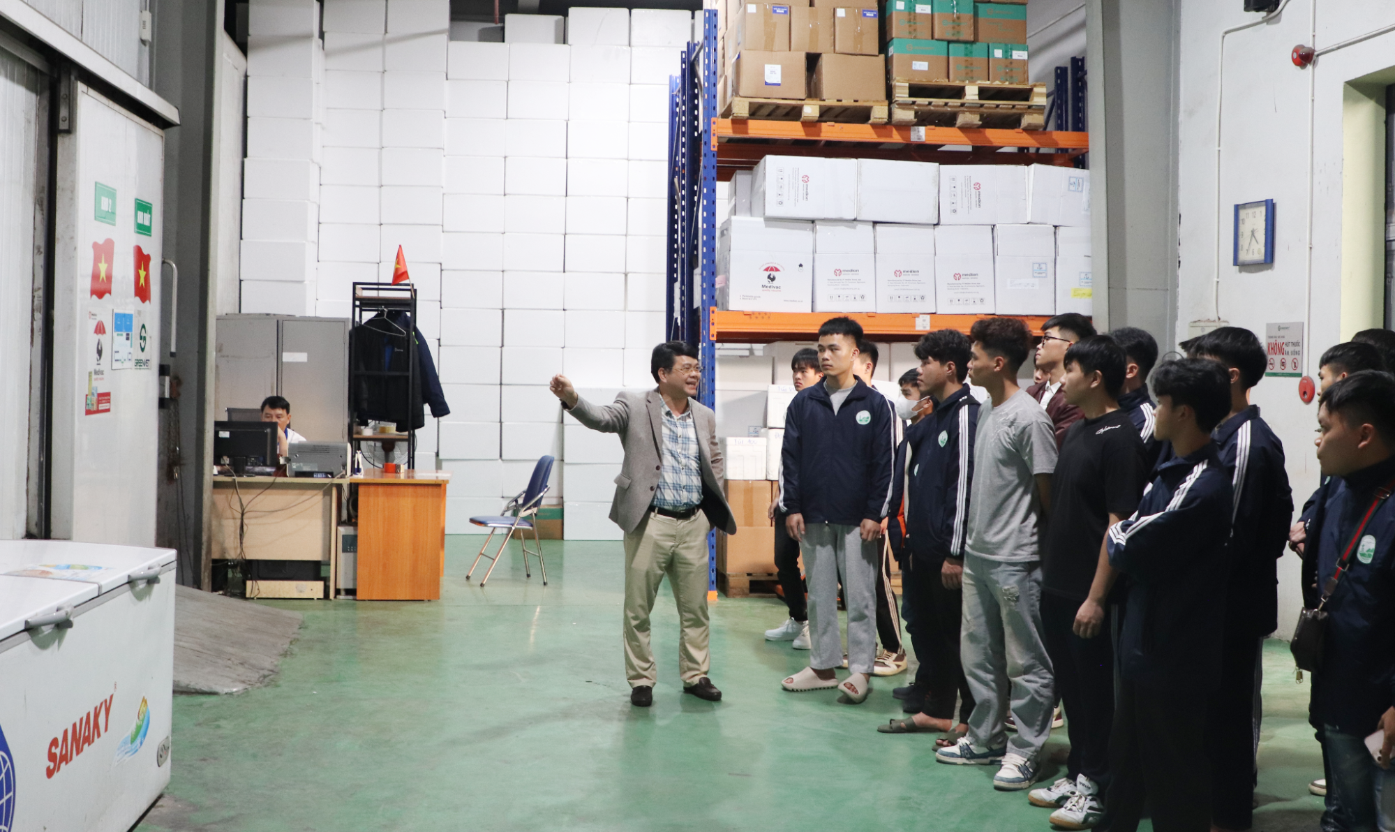 GREEN GROUP CHÀO ĐÓN GIẢNG VIÊN, SINH VIÊN ĐẠI HỌC NÔNG LÂM THÁI NGUYÊN: LAN TỎA TRI THỨC VÌ THẾ HỆ TƯƠNG LAI image8